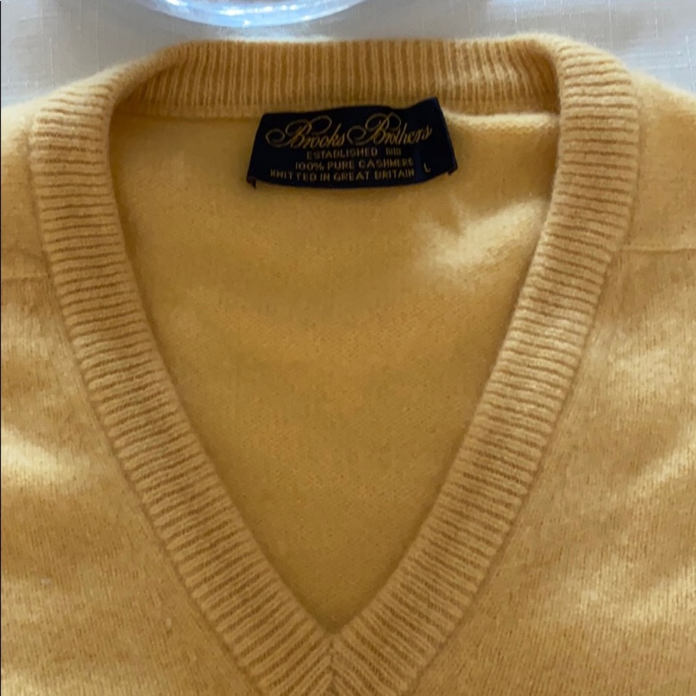 100% Cashmere sweater